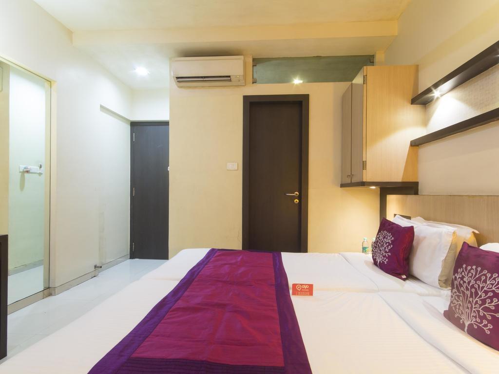 Hotel Monarch Guestline In Midc Rabale, 纳威孟买 外观 照片